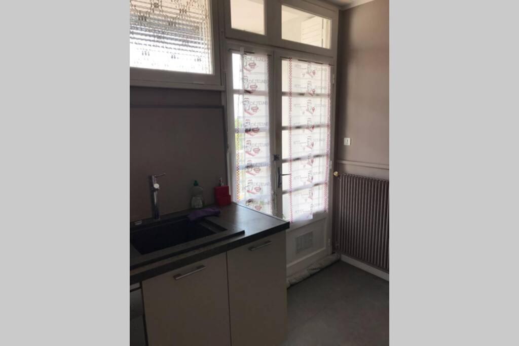 Bel Appartement Avec Vue Et Parking Prive Beziers Exterior photo